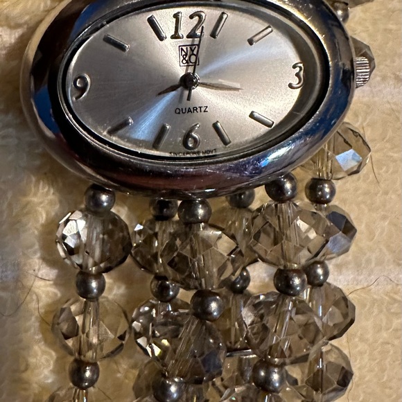 NY&CO watch - Picture 2 of 3
